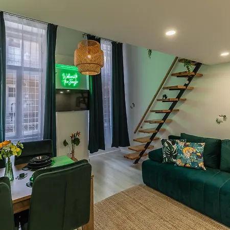 Jungle & Marble Budapest