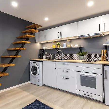 Jungle & Marble Apartman *